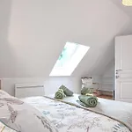 Vakantiehuis 3 Bedroom Lovely In