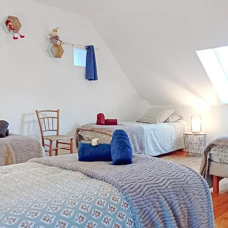 Nice Home In Saint-Marcouf With Wifi Saint-Marcouf